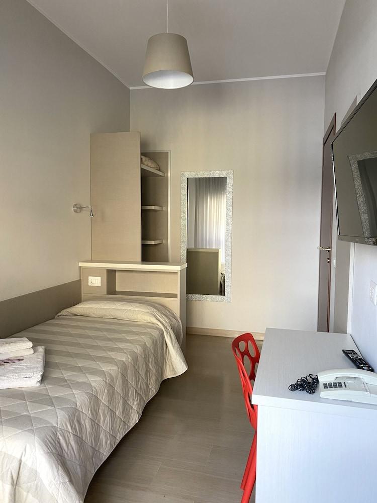 Hotel Due Giardini Μιλάνο Εξωτερικό φωτογραφία