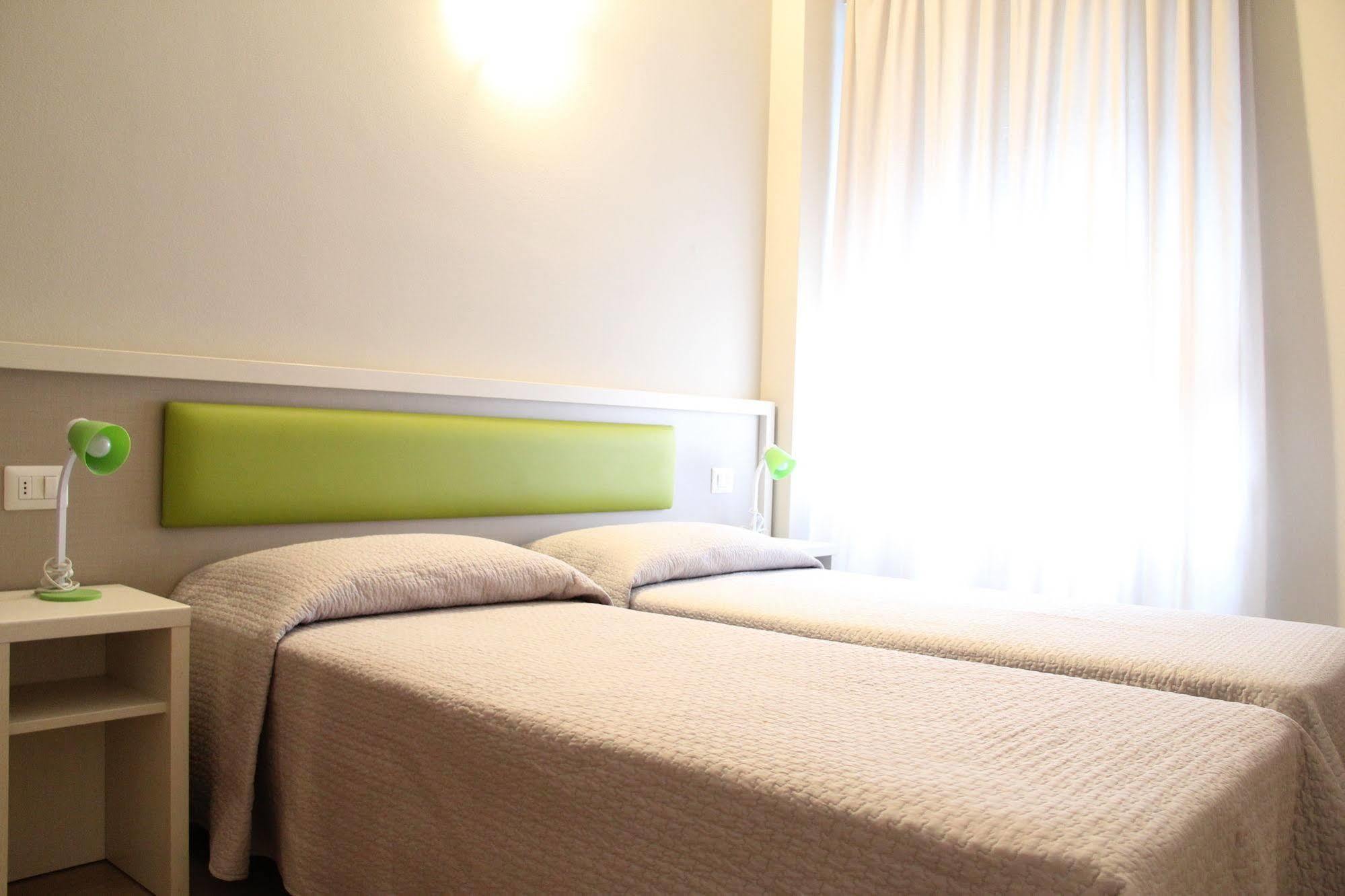 Hotel Due Giardini Μιλάνο Εξωτερικό φωτογραφία