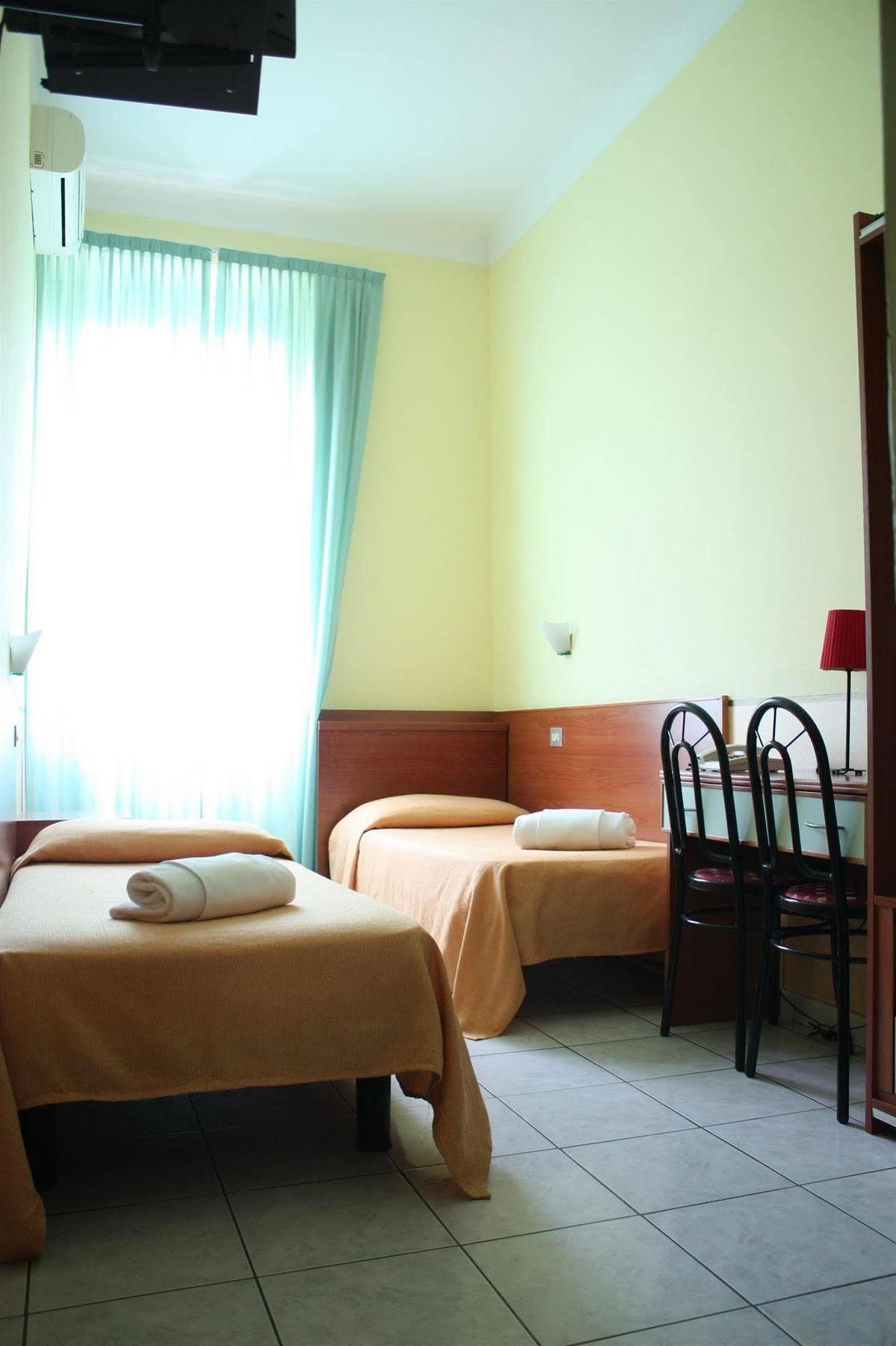 Hotel Due Giardini Μιλάνο Εξωτερικό φωτογραφία